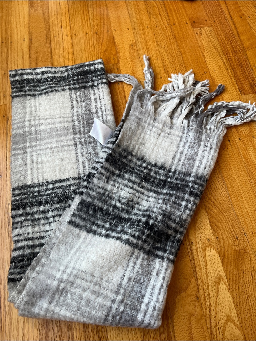 Cotton On Cozy Gray Plaid Fringe Scarf